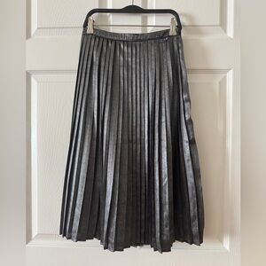 Abercrombie & Fitch Gray Silver Midi Pleated Skirt size S